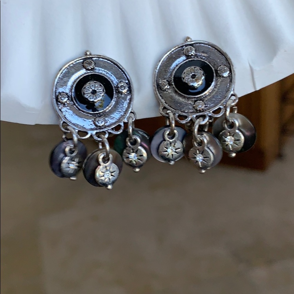 Gas drop clip earrings